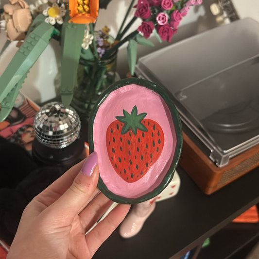 Strawberry - Clay Trinket